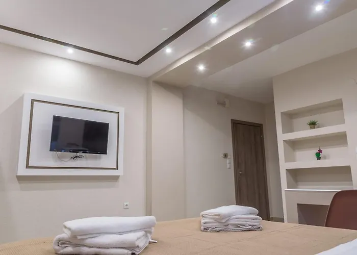 Sergios Apartments 6